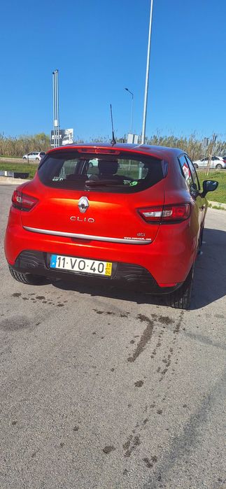 RENAULT CLIO versão 1.5 Diesel 90cv – Poucos Kms
