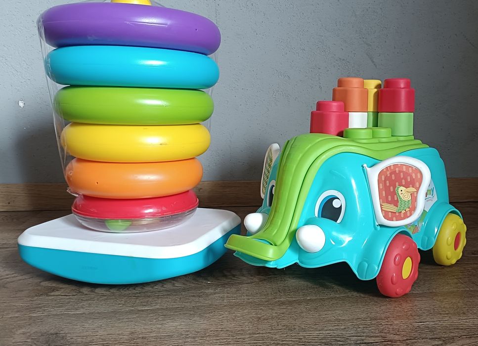 Zabawki dla najmłodszych Fisher Price, Clementoni