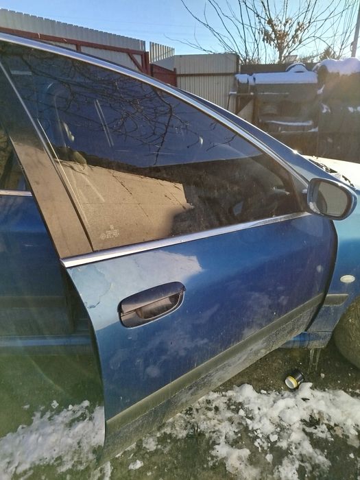 Дверка двері передні задні Peugeot 607 Пежо