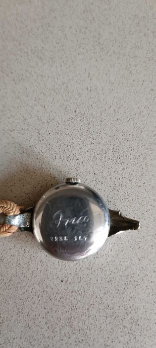 Relogio senhora Raro (Muitissimo Antigo) Marca ONSA