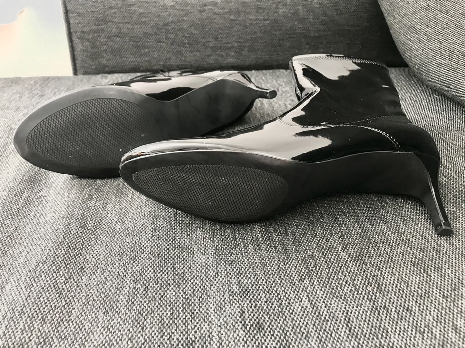Zara buty lakierki 38 - 39 obcas 5,5 cm must have lateks