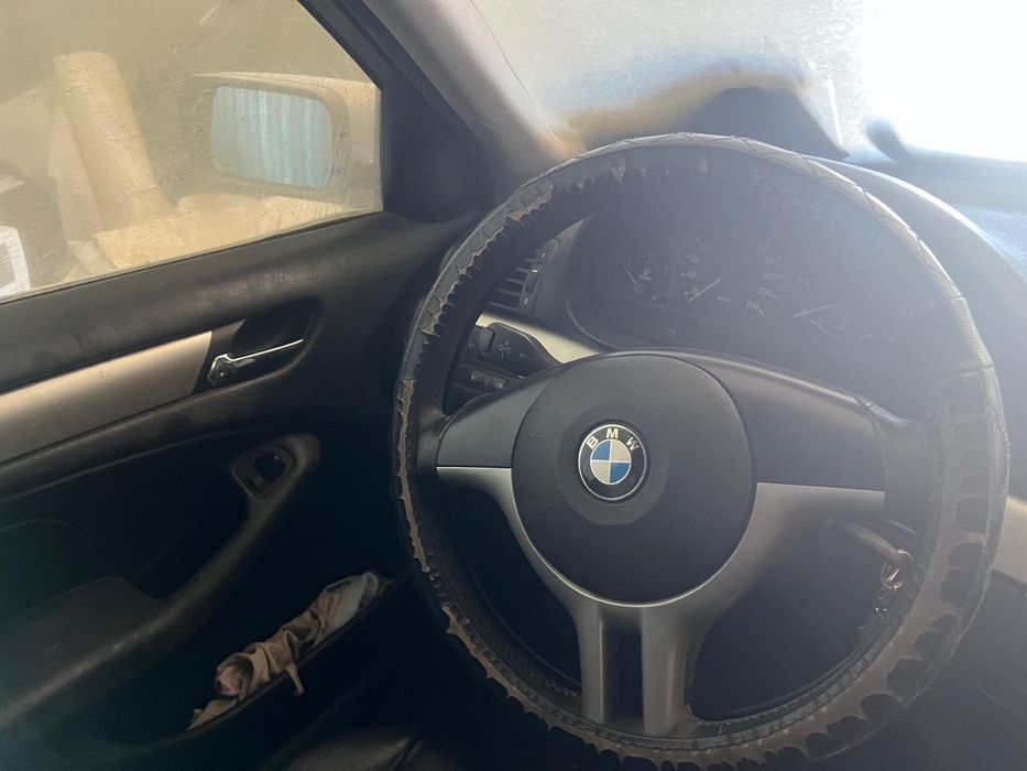 Bmw 320 turing 150cv motor avariado