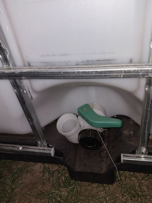 Zbiornik 1000l MAUZER,CZARNE  czyste