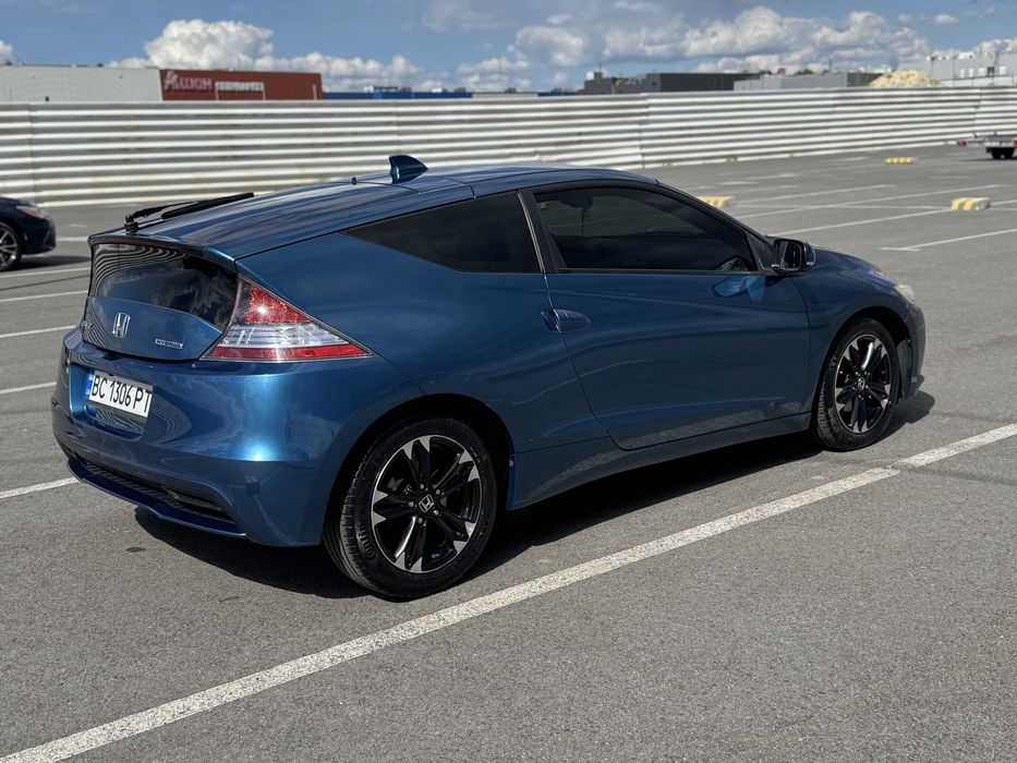 Honda cr-z 2015р.