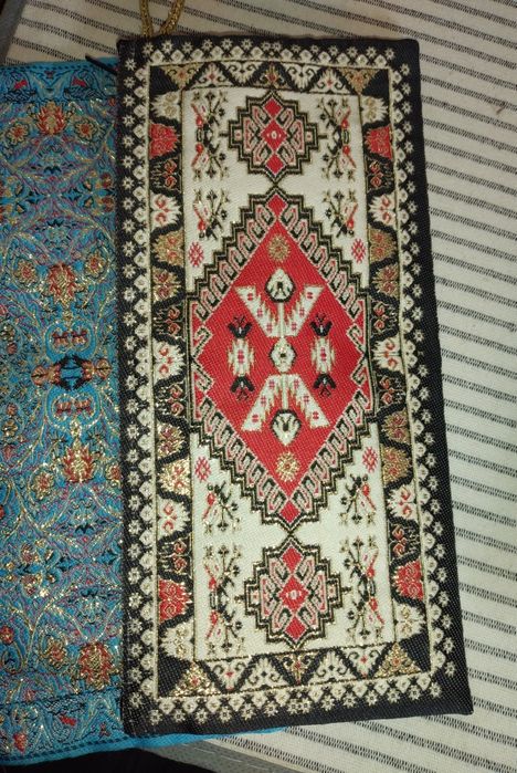 4 Pequenas bolsas orientais novas de Mostar