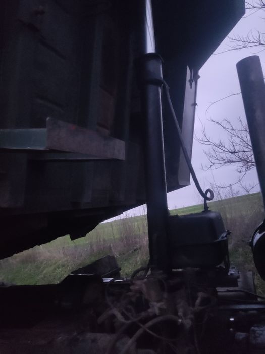 Камаз самоскид лошка