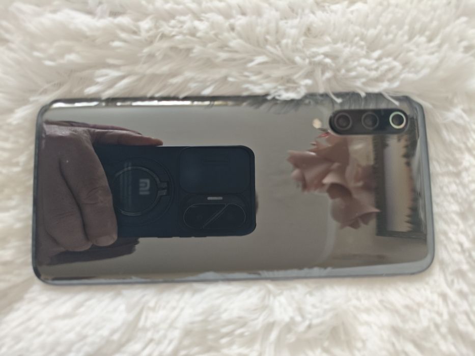 Xiaomi mi 9 флагман