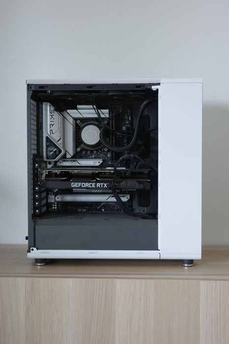 Desktop i9 13900K para trabalho de edição de vídeo, fotografia, gaming