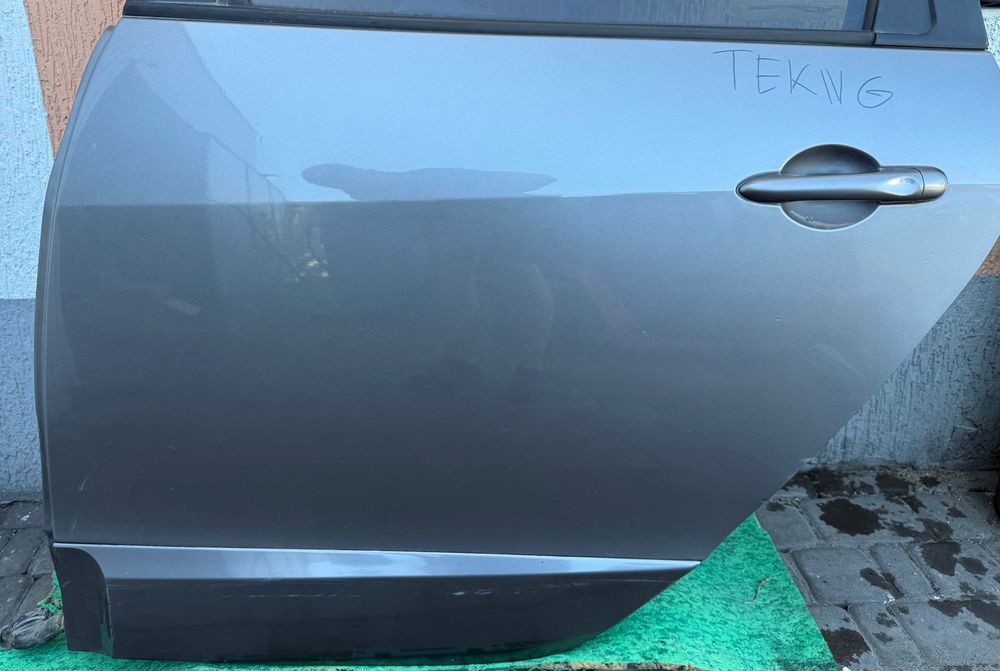 Задня ліва дверка Renault Grand Scenic 3 TEKNG