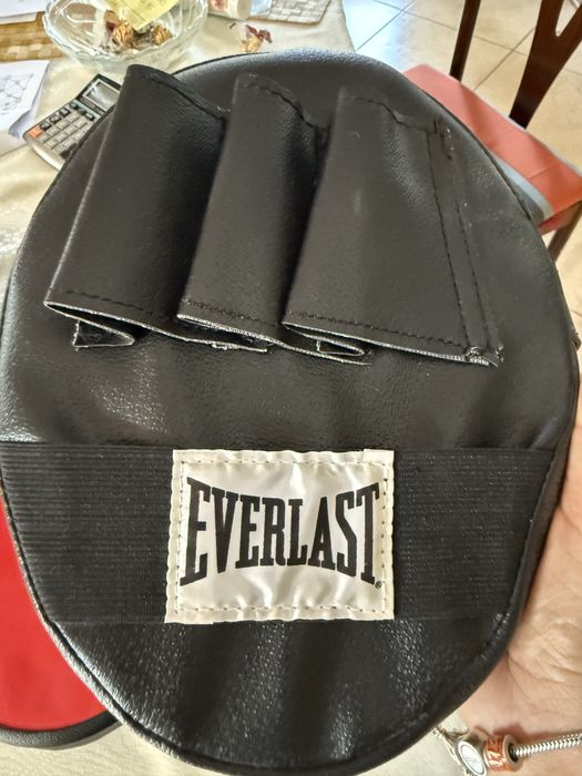 Everlast łapy trenerskie nowe