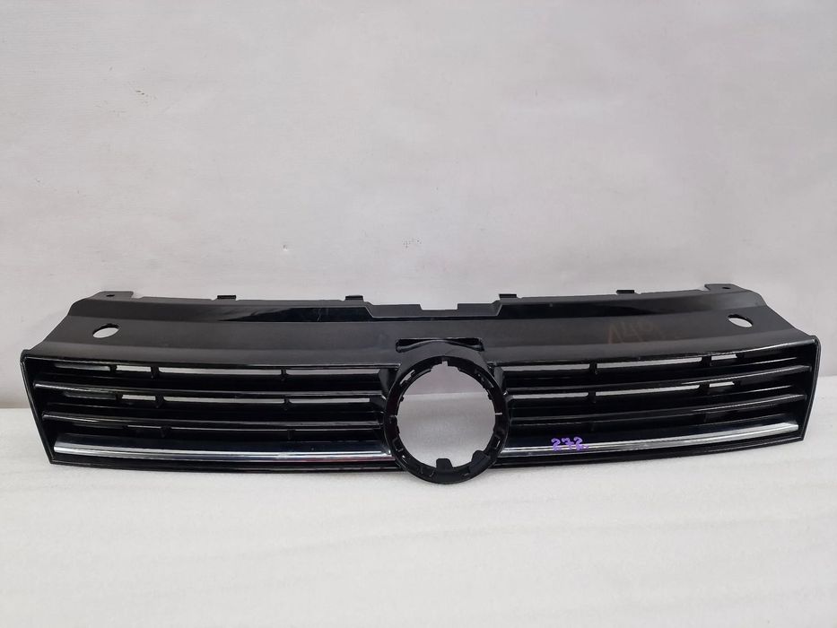 VW POLO 6C0 LIFT 14- ATRAPA / GRILL PRZEDNI PRZÓD NA WYSOKI POŁYSK , NR 6C0853651K / 6C0853653F , NR AUKCJI GL272