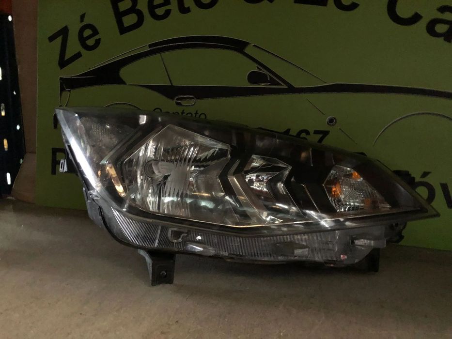 SEAT IBIZA V / ARONA FAROL DIREITO - FF668