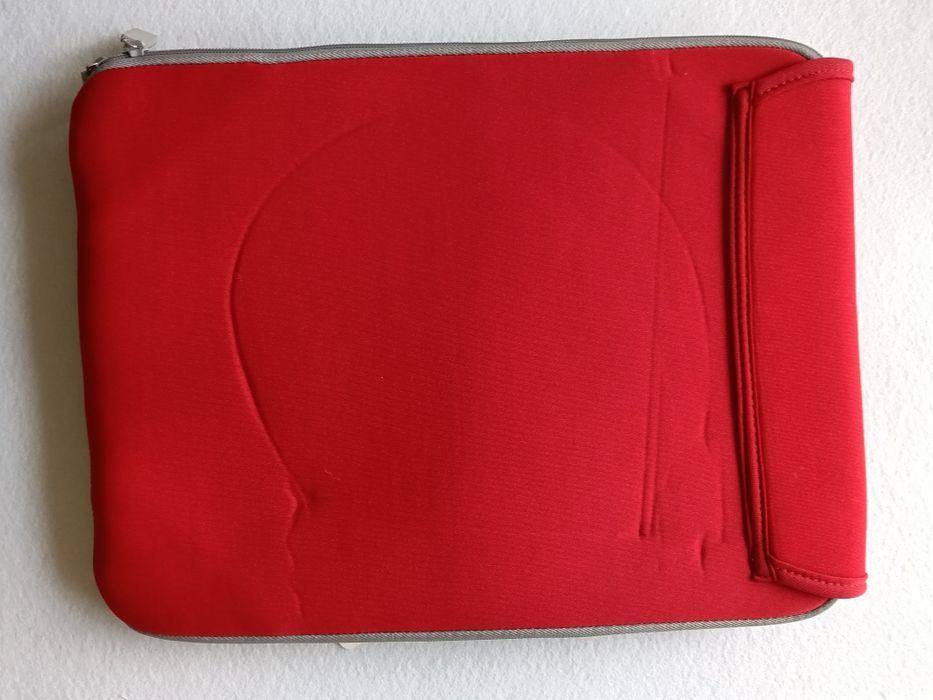 Bolsa de Neopreno para PC  15,4" Preta Resistente à Água para Portátil