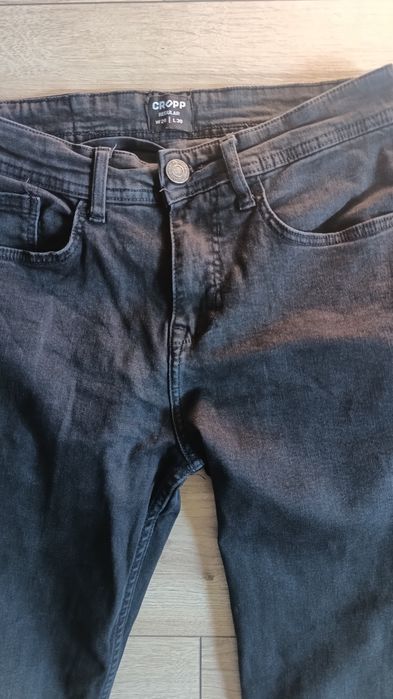 Spodnie jeans męskie 28/30 Cropp