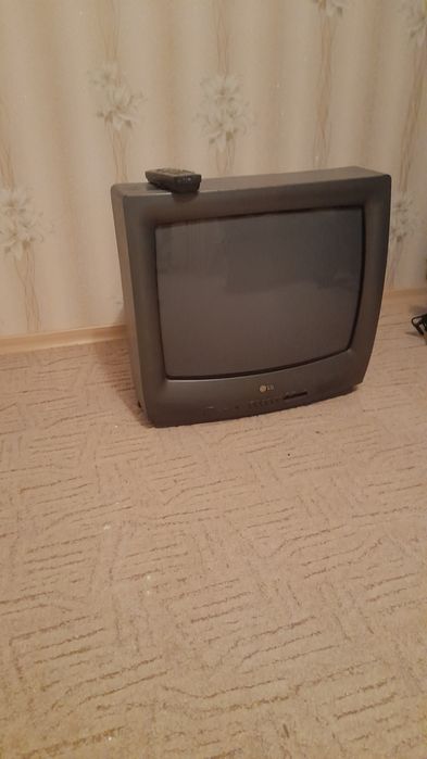 Продам телевізор в робочому стані