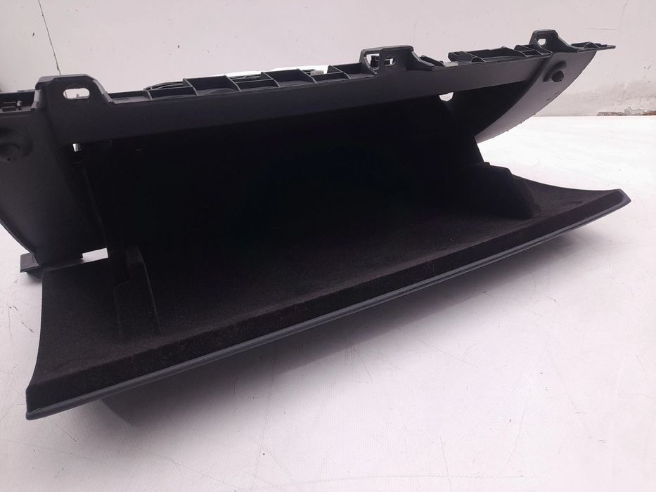 Porta luvas TESLA Model Y (5YJY)