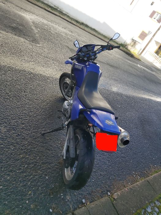 Yamaha xt 600e Super Motard Ano 2002.