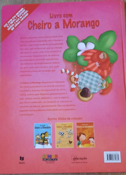 Livro com cheiro a morango