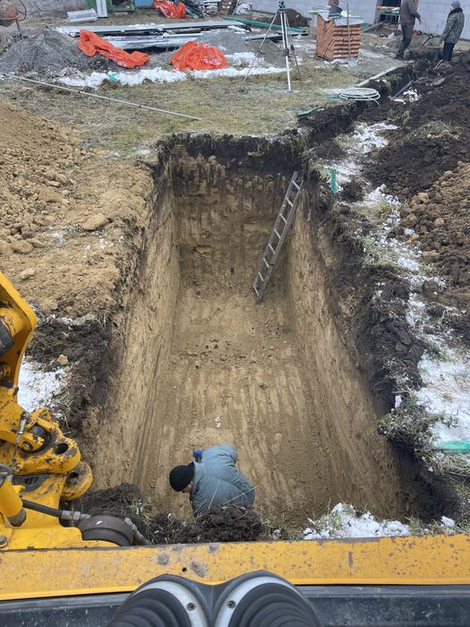 Послуги та оренда екскаватора