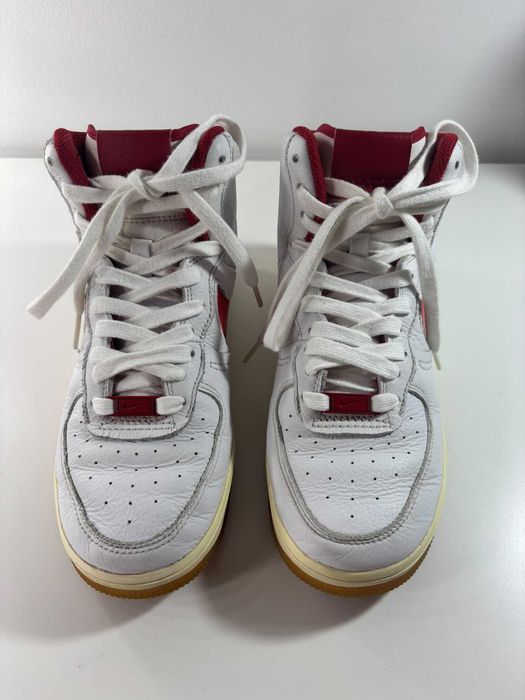 Tênis Nike Air Force 1 High Sculp Gym Red
