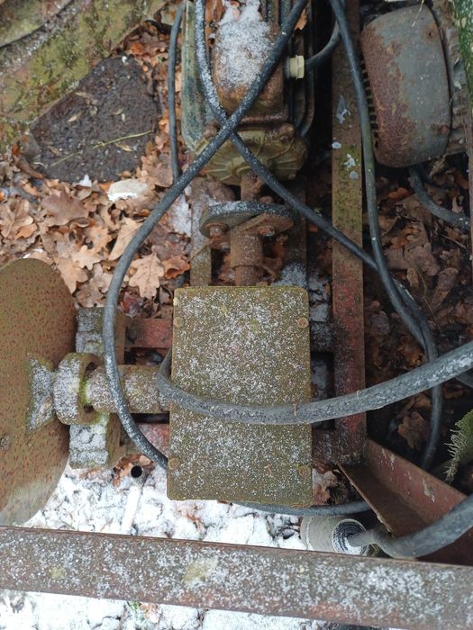 Winda budowlana z silnikiem 2 kv