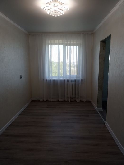 Продам 3-х кімнатну квартиру