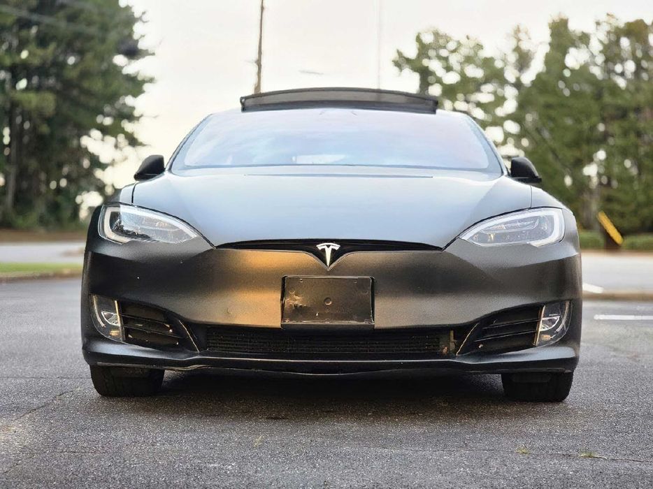 Tesla Model S 100D      2018