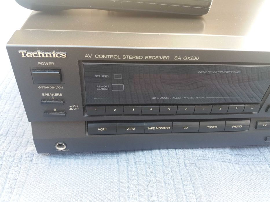 Receiver Technics SA-GX230 com comando