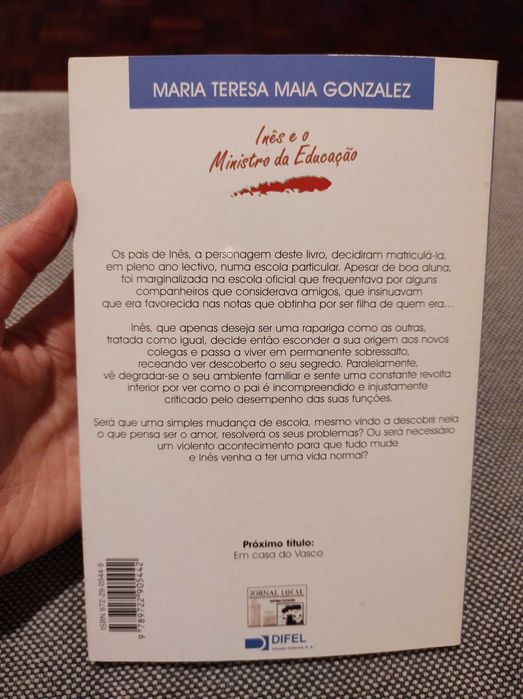 Livro Inês e o Ministro da Educação