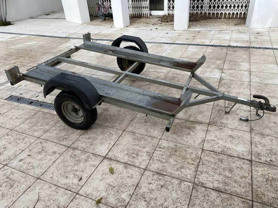 Atrelado motos em aluminio