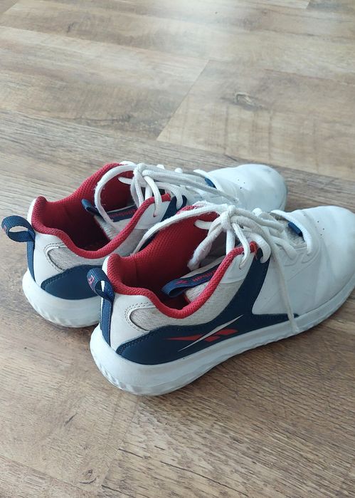 Кроссовки reebok на мальчика
