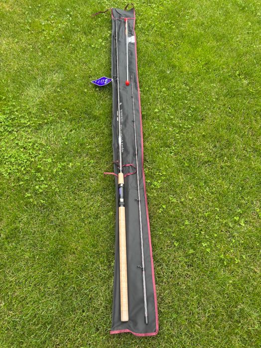 Mikado Ultraviloet 330 method feeder
