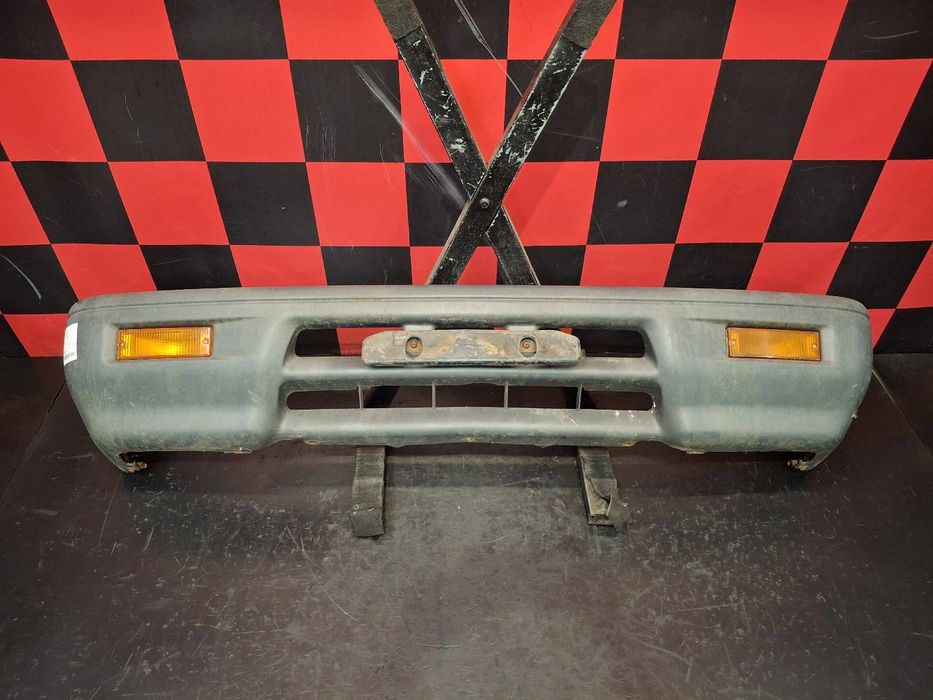 Pára-choques frente MITSUBISHI L 200 Pick Up (K0_T, K1_T, K2_T, K3_T)