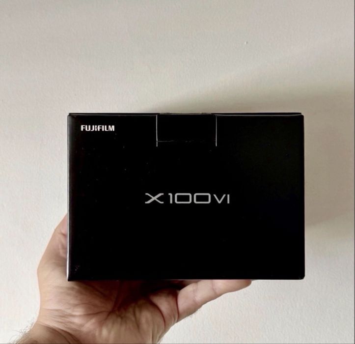 FUJIFILM X100VI | Silver | Nova