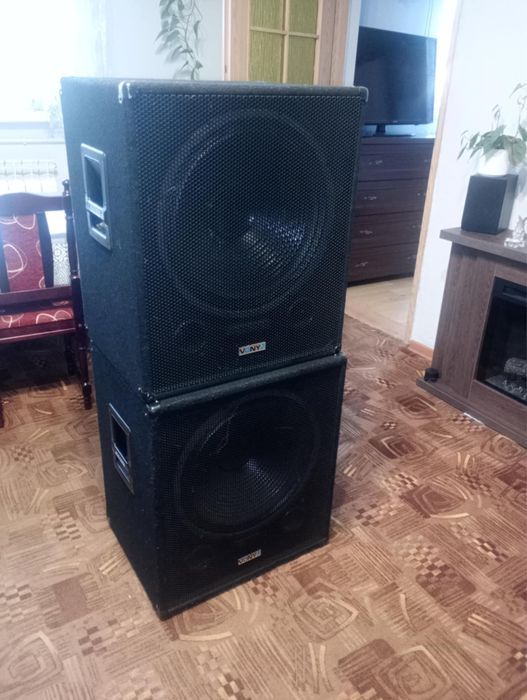 Sprzedam dwa subbwofery