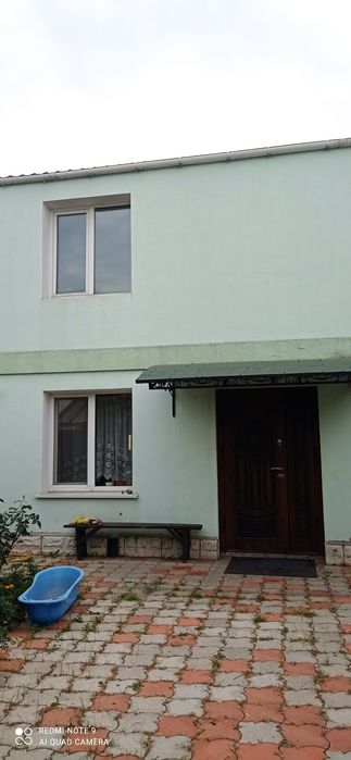 Продам окремостоячий будинок