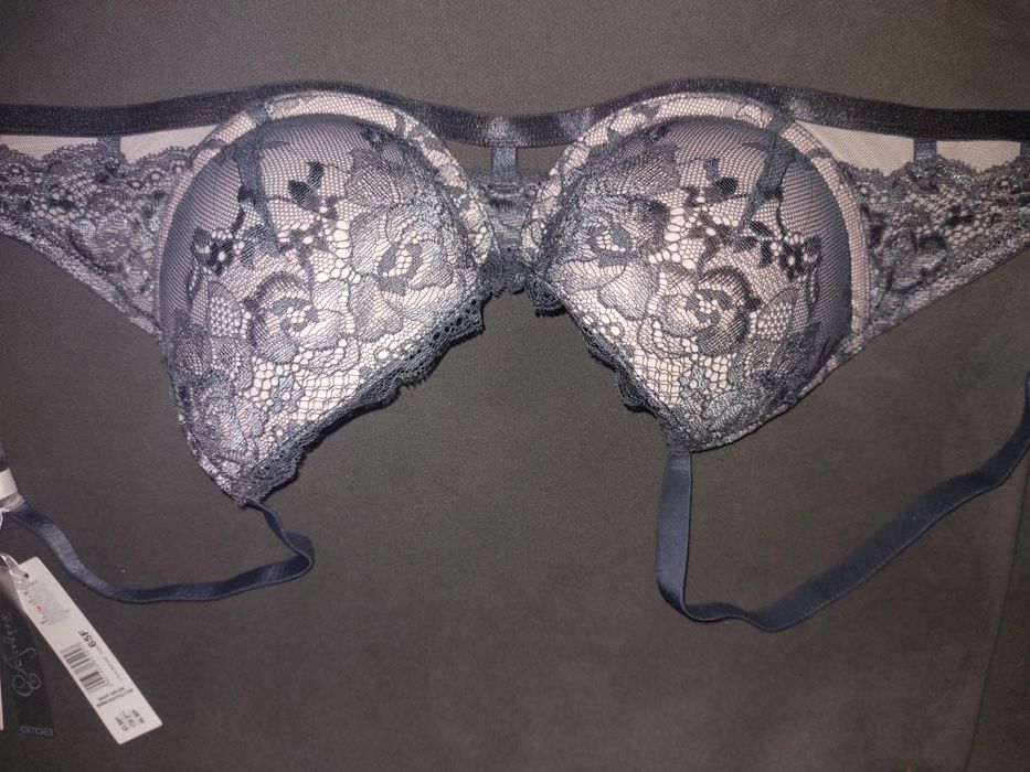 Biustonosz push up 65F Esotiq NOWY