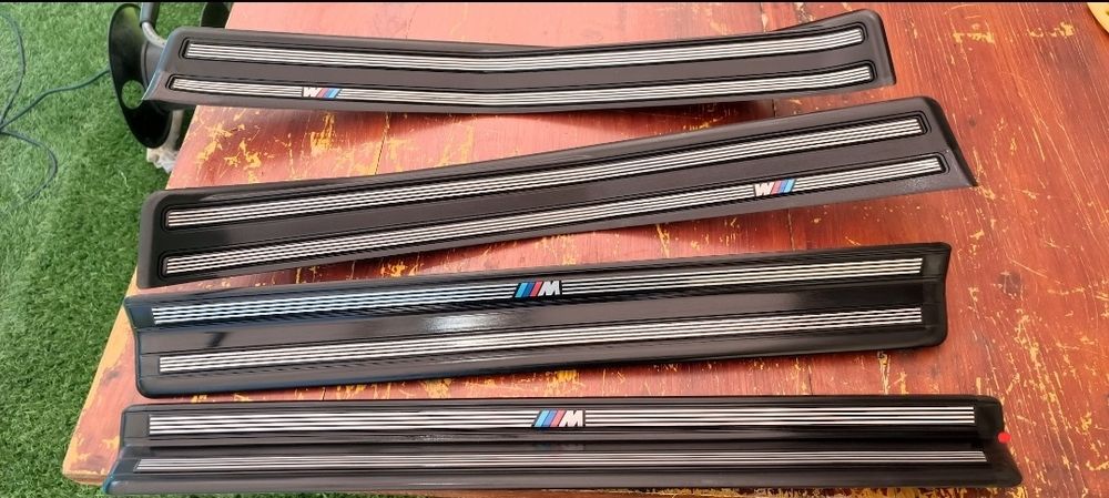 Soleiras bmw e46 pack m como novas  so para  touring ou sedan