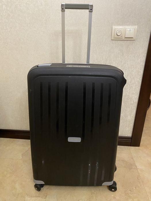 Чемодан Samsonite S'CURE Black 75см