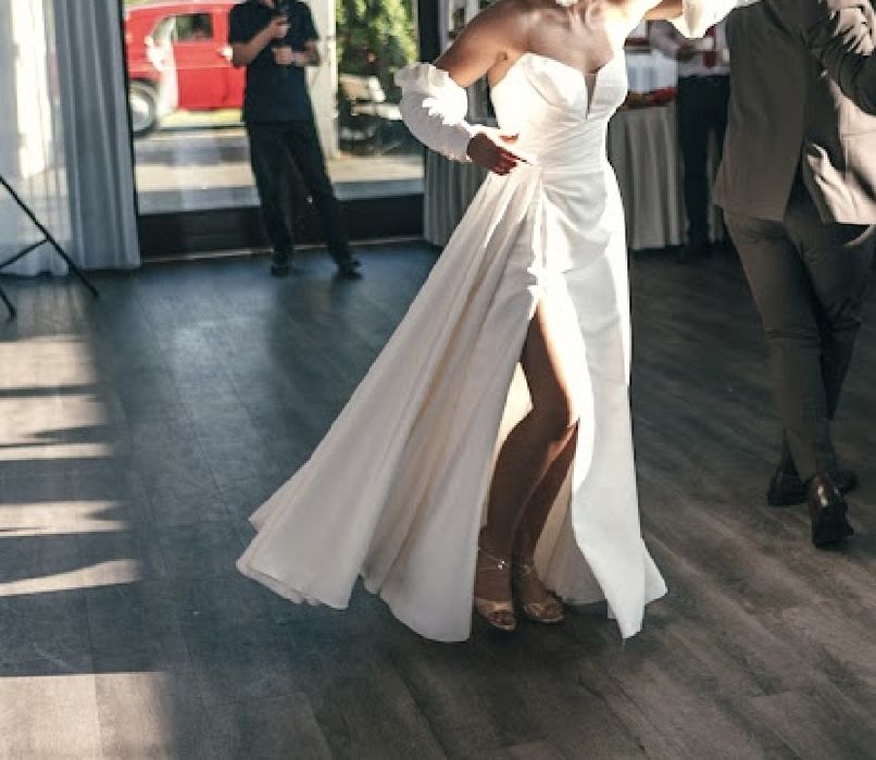 Suknia ślubna elegancka