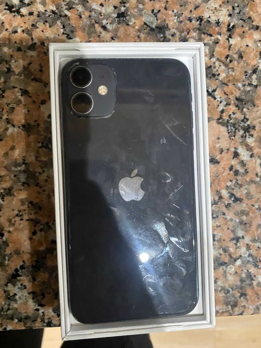 Iphone 11 com 32 GB (a confirmar)