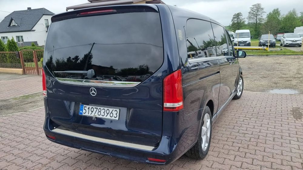 Mercedes-Benz Klasa V AMG 300d 240 KM 2022