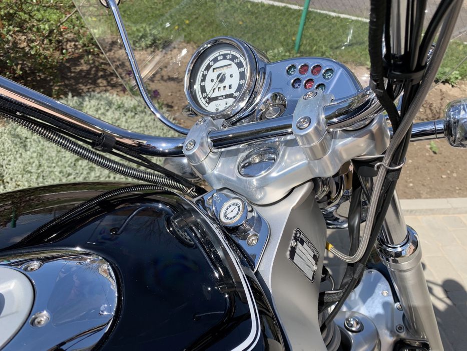 BMW R1200c classic