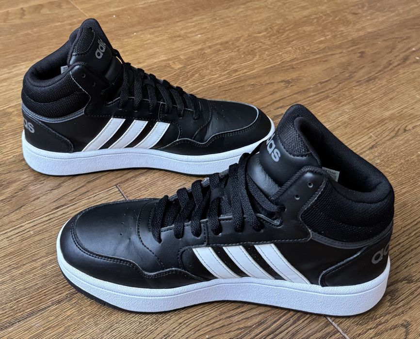 Підліткові черевики кросівки Adidas Hoops 2024 р. р.39,5(25,5 см)