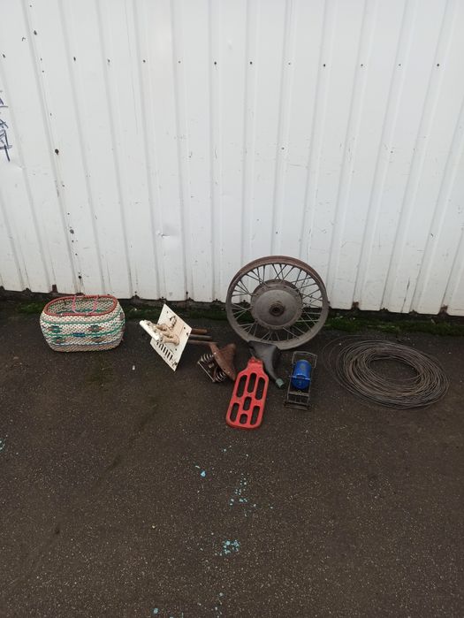 Разное по хозяйству.