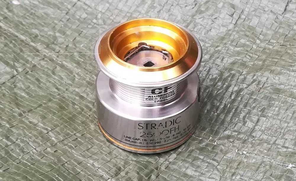 Szpula kołowrotka Shimano Stradic 2500FH 2500 FH