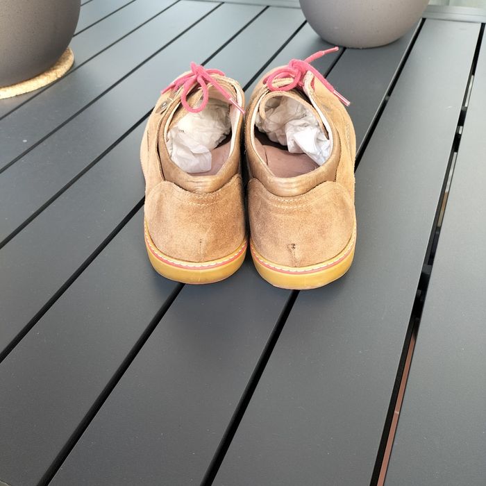 Sapatos em muito bom estado