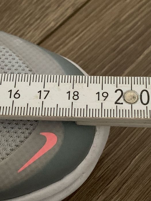 Кросівки Nike Air Max Axis
