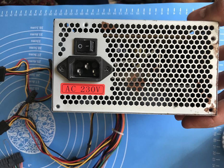 Процесор i3-9100 3.60GHZ и Блок питания 1STPLAYER (PS-450PLS) 450W