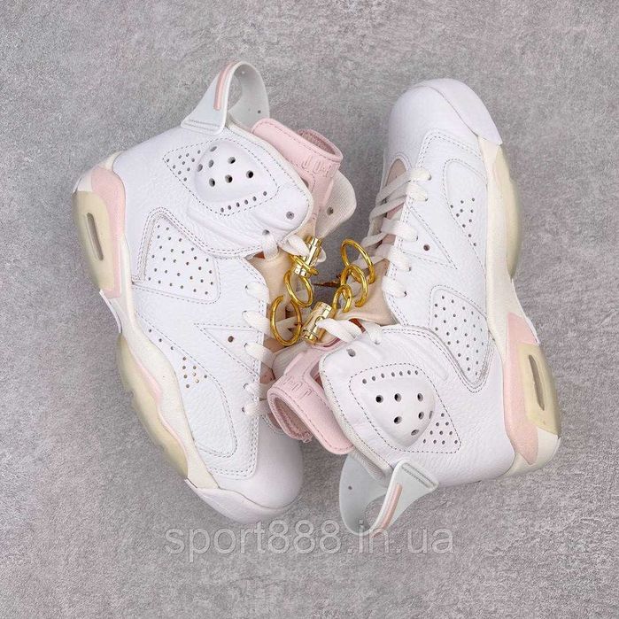 Eur36.5  жіночі кожані кросівки Nike Air Jordan 6 Retro Gold Hoops